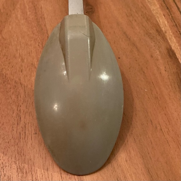 Vintage Ekco Nylon Green Spoon & Grey Pancake Spatula with Cream Keyhole Handles - Picture 12 of 13